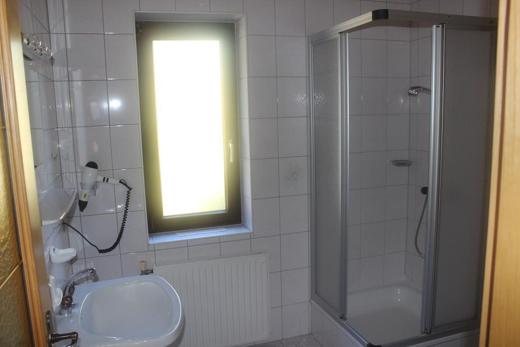 Haus Bergblick Apartamento Bad Kleinkirchheim Quarto foto