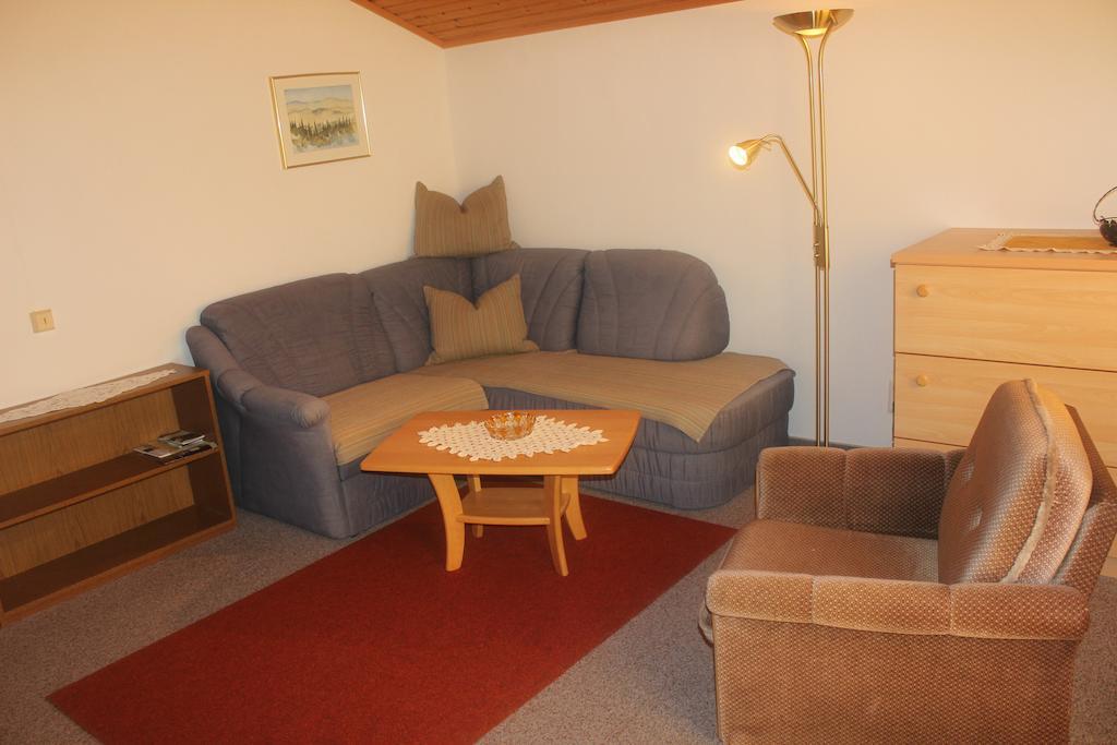 Haus Bergblick Apartamento Bad Kleinkirchheim Quarto foto