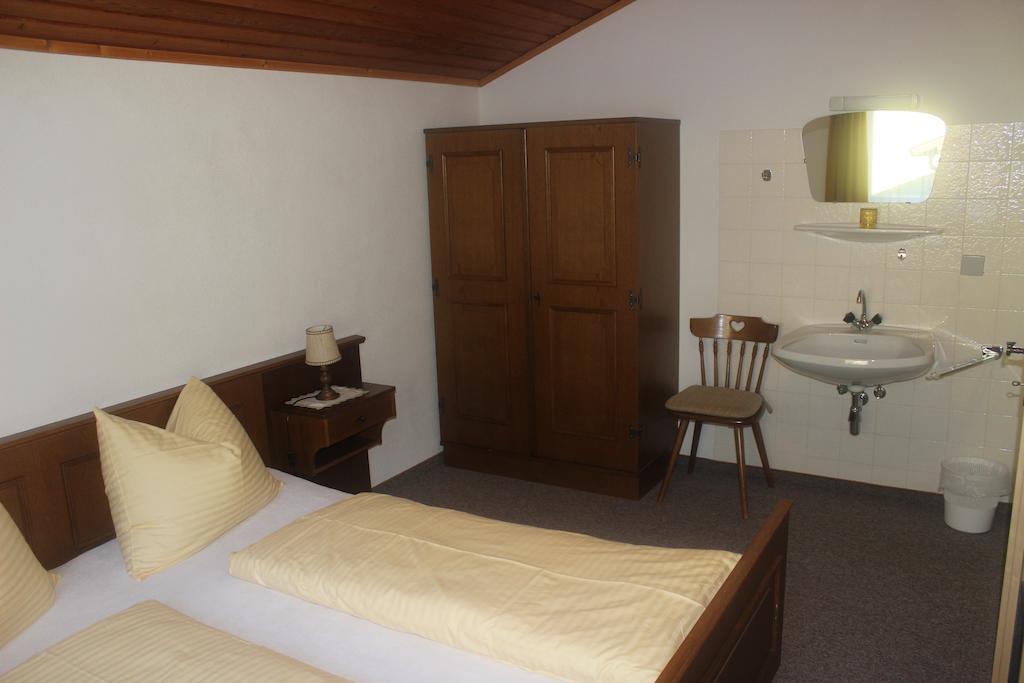 Haus Bergblick Apartamento Bad Kleinkirchheim Quarto foto