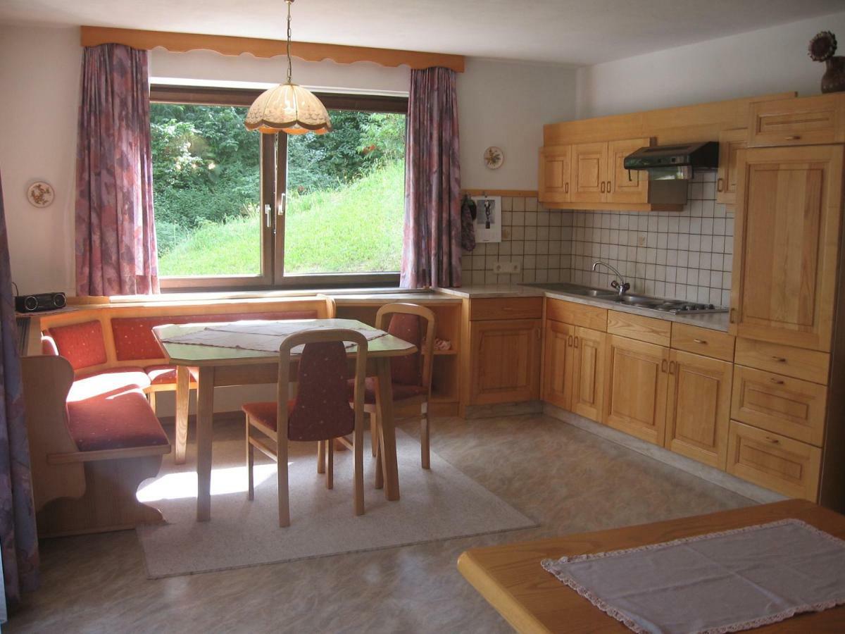 Haus Bergblick Apartamento Bad Kleinkirchheim Exterior foto